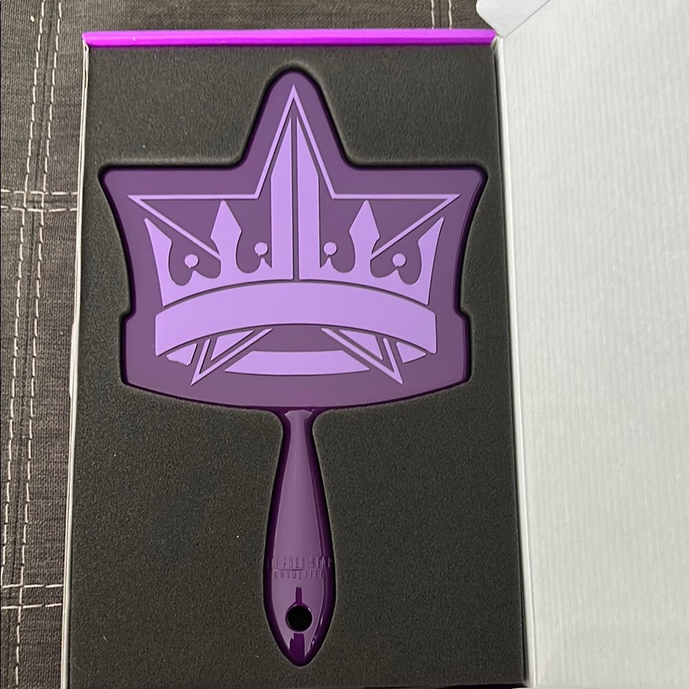Jeffrey star Crown-Shaped Hand Mirror